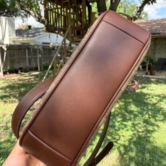 Coach X Peanuts Teri Shoulder Bag In Signature Canvas With Snoopy Print - Picture 5 of 5